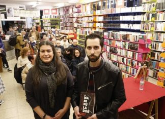 Recenzie: Manipulatorul de Francisco Lorenzo