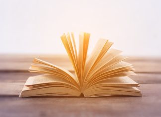 Cele mai bune citate de deschidere din carti