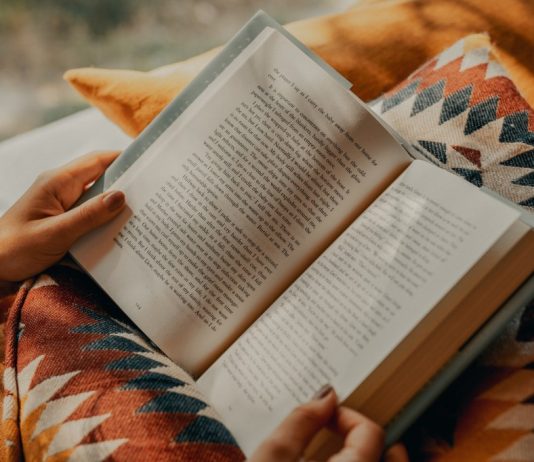 11 carti de neratat despre drama de familie