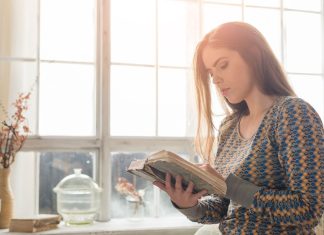 10 Carti captivante pentru a spala de monotonia ce apare iarna