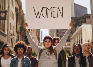 32 carti de imputernicire pentru femei