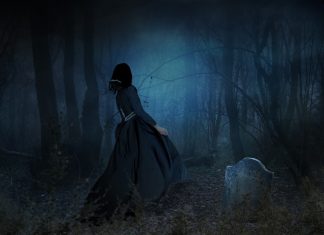 13 poezii de Halloween care te vor infiora intr-un mod bun